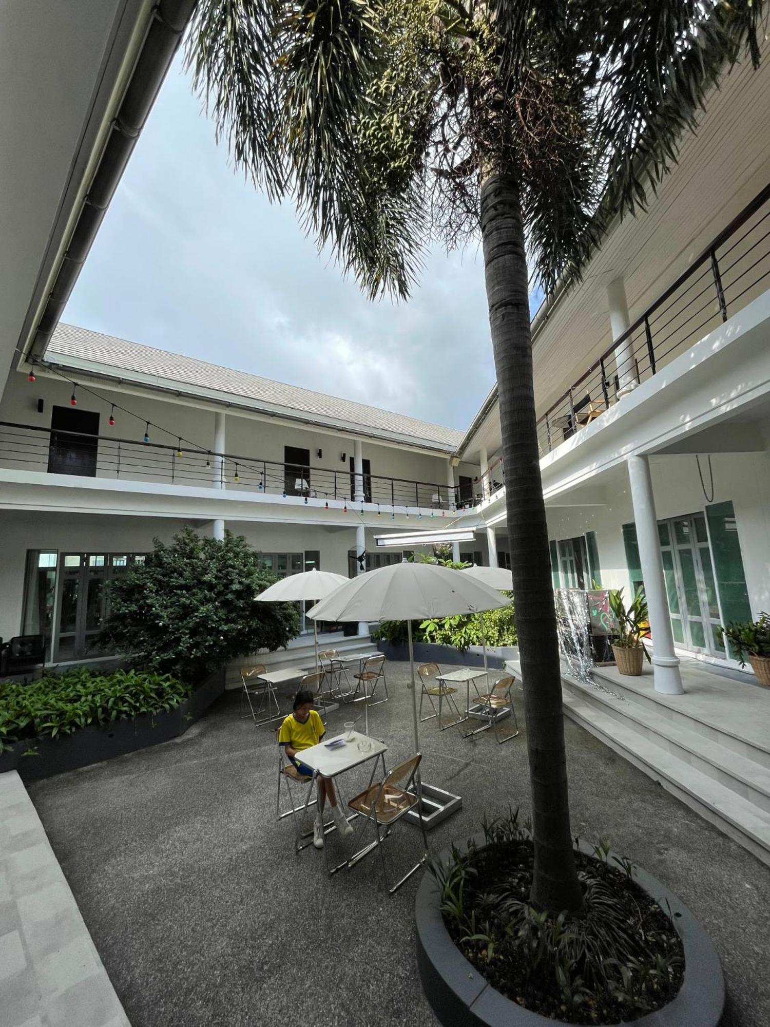 Centerpoint Hotel & Plaza ท้องศาลา ภายนอก รูปภาพ