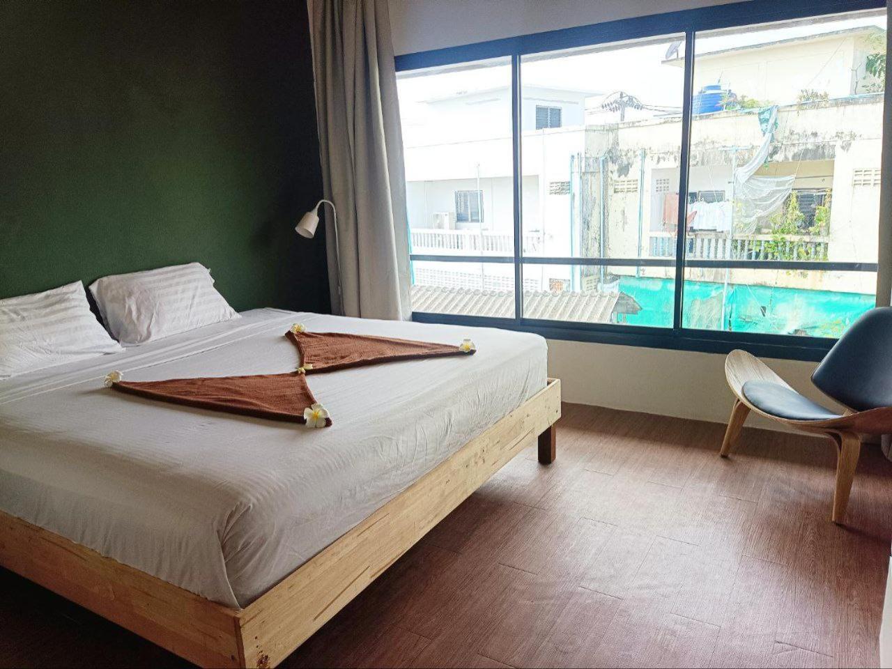 Centerpoint Hotel & Plaza ท้องศาลา ภายนอก รูปภาพ